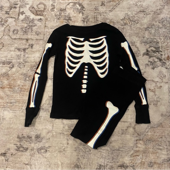 Skeleton Jammies - Picture 1 of 3